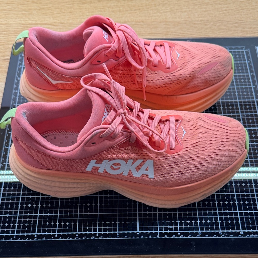 Hoka Women's Bondi 8’s